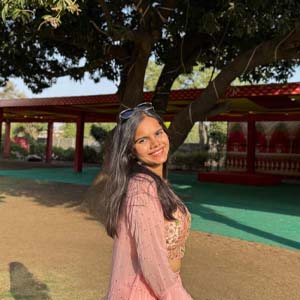 SHREYA KHUNT